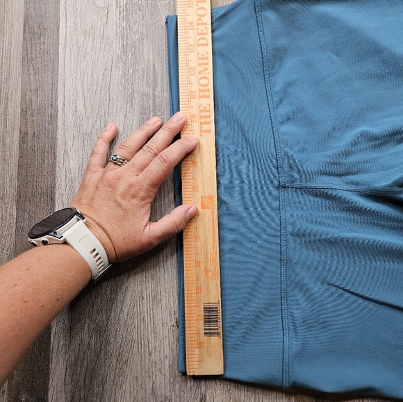 Athleta Transcend Capri Women's XL Teal - Picture 5 of 9